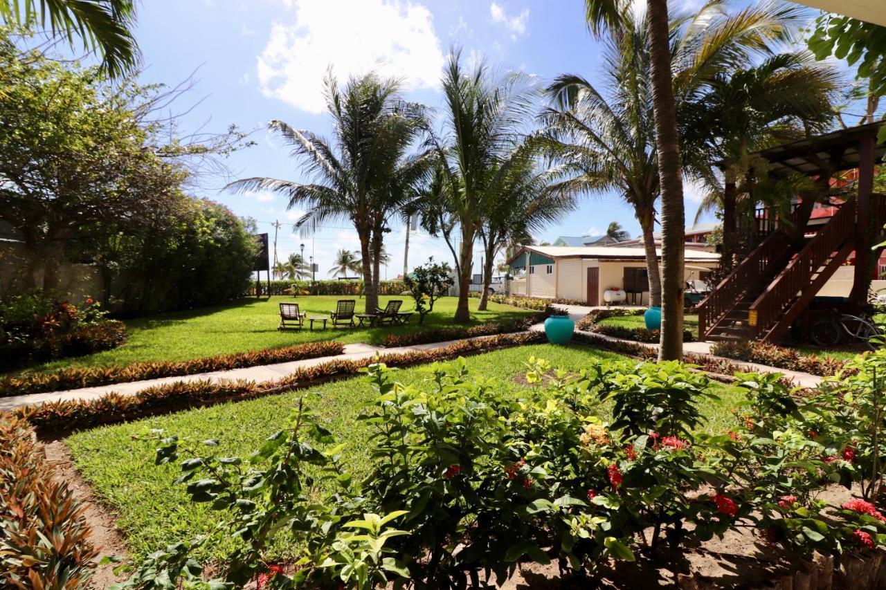 סן פדרו Parham Plaza Hotel מראה חיצוני תמונה