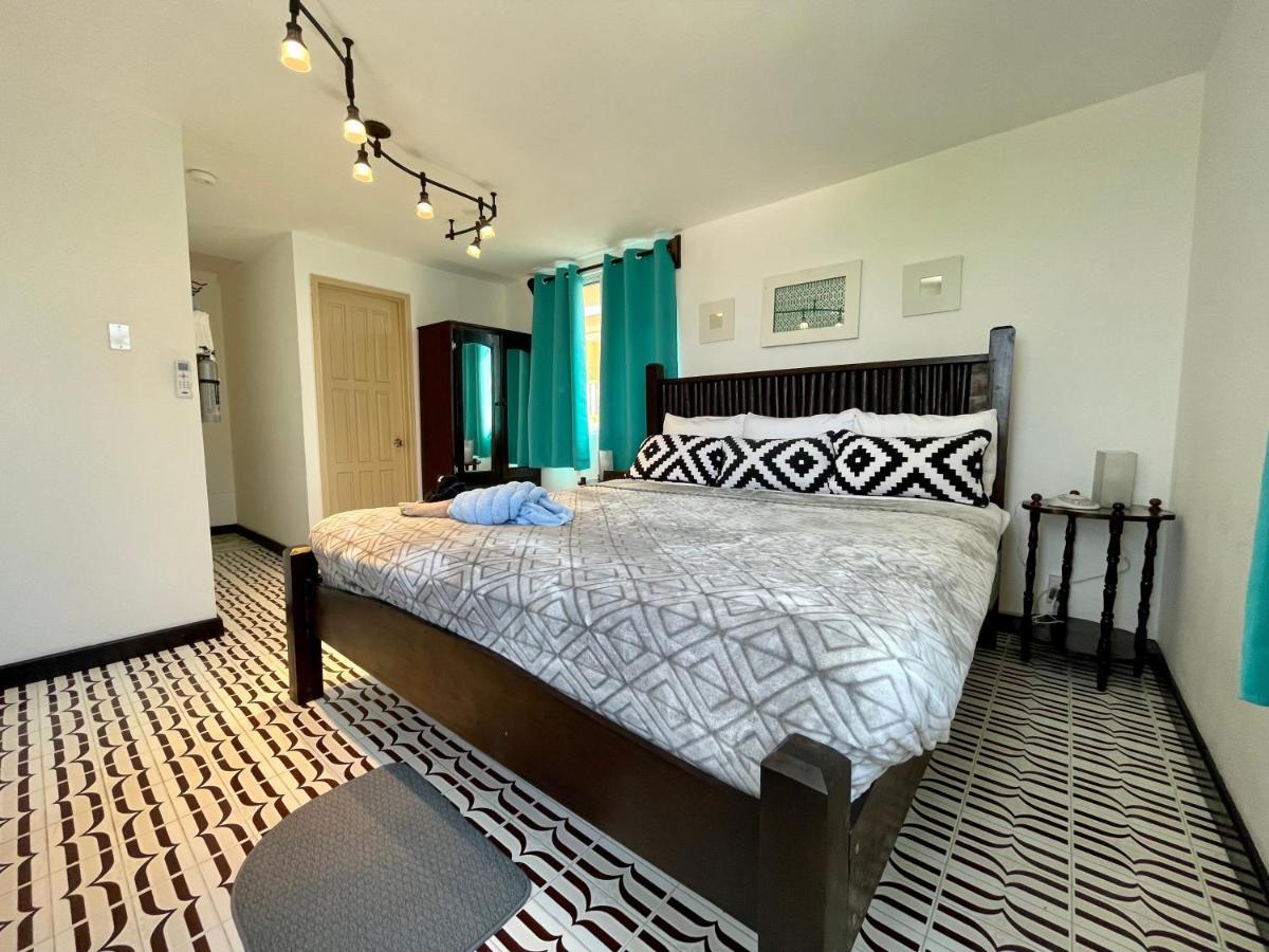 סן פדרו Parham Plaza Hotel מראה חיצוני תמונה