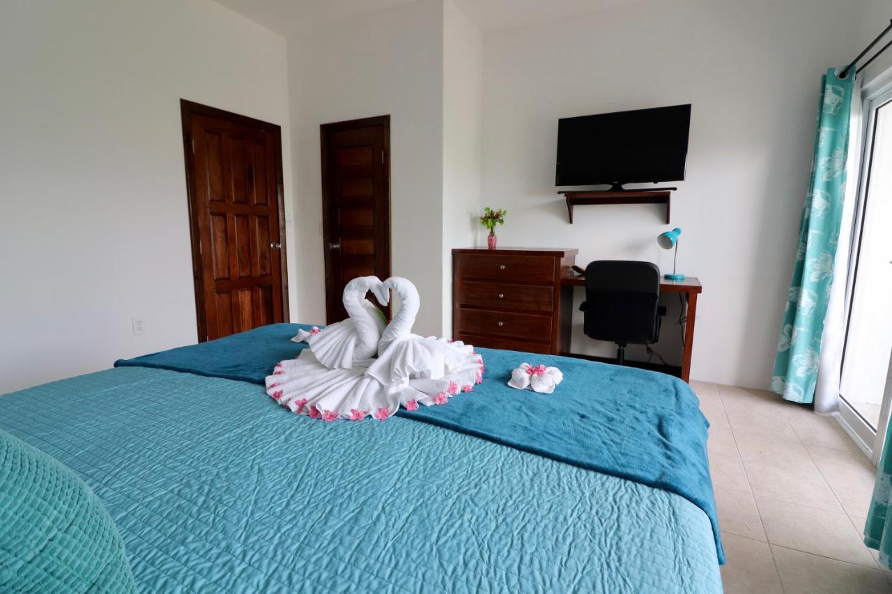 סן פדרו Parham Plaza Hotel מראה חיצוני תמונה